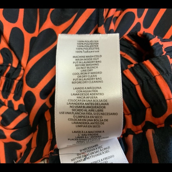 Michael’s Kors 2 piece Set - Picture 8 of 8